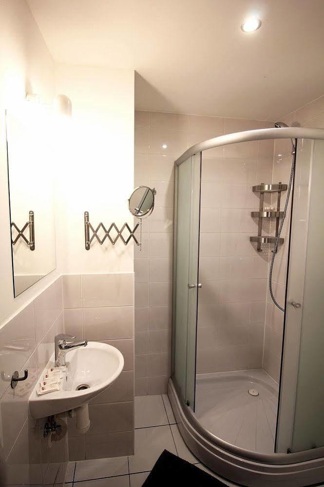 Papa Home Ryga Zewnętrze zdjęcie